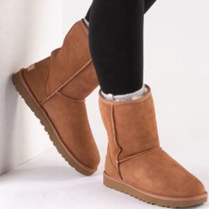 UGG Classic Short II Chestnut